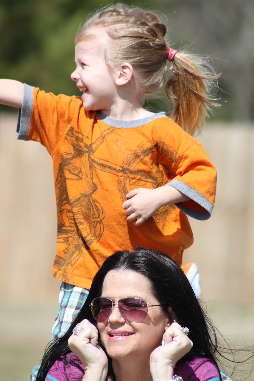 姑姑与侄子的健康之旅,半月瘦身五斤的爬楼故事 姑姑与侄子的健康之旅,半月瘦身五斤的爬楼故事