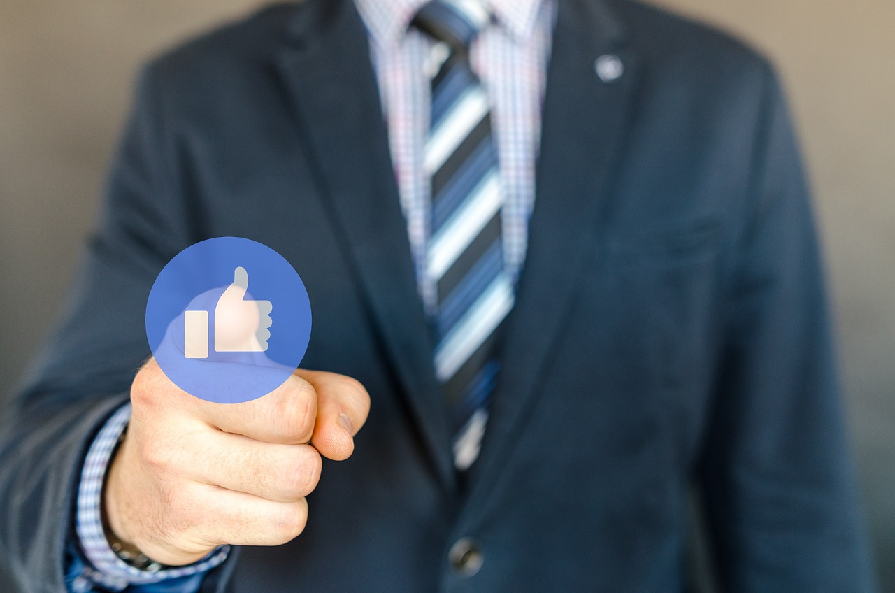 义乌老板24小时加班制作乌龟,坚韧与创意的商业故事 义乌老板24小时加班制作乌龟,坚韧与创意的商业故事