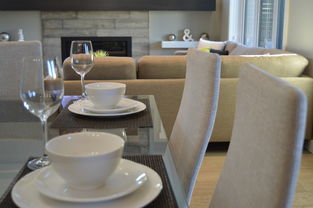 新时代装潢达人指南,打造多功能客厅餐厅博古架隔断 新时代装潢达人指南,打造多功能客厅餐厅博古架隔断