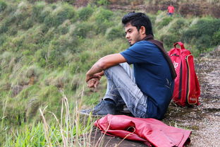 消失的李诞，活成了直播间里的知己