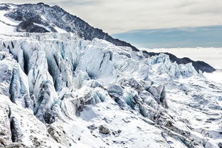 山西大同降大雪,游客白了头的冬日奇景 山西大同降大雪,游客白了头的冬日奇景