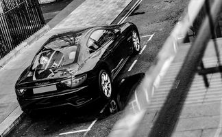 车在停车位上被拖走,权力与规则的边界 车在停车位上被拖走,权力与规则的边界