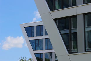 上海恒生银行，融合现代与经典的装潢艺术