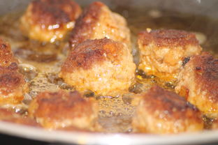 男子爱吃生腌胆道惊现7条虫,饮食习惯与健康的警示 男子爱吃生腌胆道惊现7条虫,饮食习惯与健康的警示