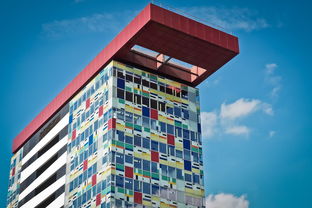 高层建筑给水系统的创新与优化，新时代装潢达人的视角