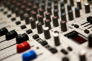 掌握110型语音配线架的技巧与智慧