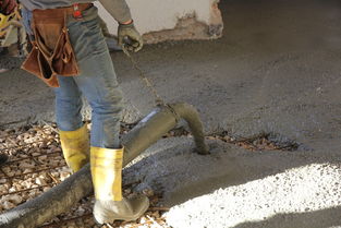 用混凝土地面硬化剂打造坚固耐用的地面 用混凝土地面硬化剂打造坚固耐用的地面