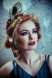 邓紫棋演唱会上哭了，音乐情感的真实流露与粉丝共鸣