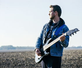 曝演员王大陆涉嫌杀人未遂被抓，真相与反思