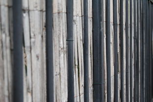 不锈钢地沟篦子在现代装潢中的应用与设计