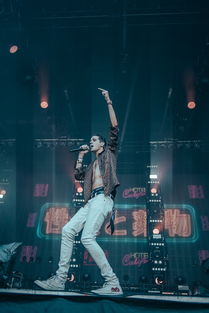 网罗模仿歌手杨坤被起诉，天塌了？