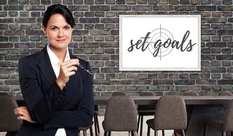 董明珠办公室首次曝光，揭秘商界铁娘子的工作空间