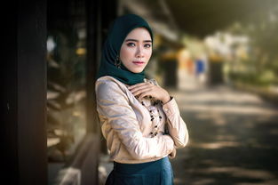 过气女星靠短剧翻红，新机遇与变革的力量