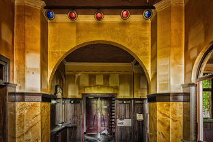 打造您的专属藏酒空间，实木酒柜定制的艺术与魅力