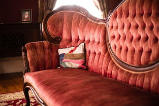 家的温暖，美式家具的舒适之旅