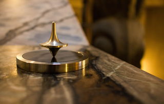 探索几何之美，平移与旋转教学的深刻反思