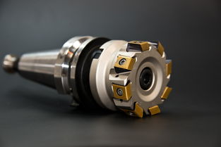 铝合金门窗模具,设计与制造的革新之路 铝合金门窗模具,设计与制造的革新之路