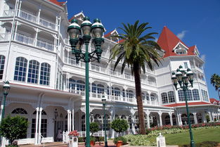 生活在蓝岸丽舍别墅，享受无与伦比的奢华生活体验