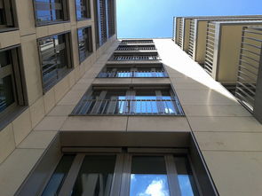 中国建设银行深圳分行装潢设计，融合传统与现代，展现新时代金融之美