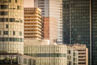 中国建设银行深圳分行装潢设计，融合传统与现代，展现新时代金融之美