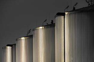 汕头家具厂，传统与现代的交响曲